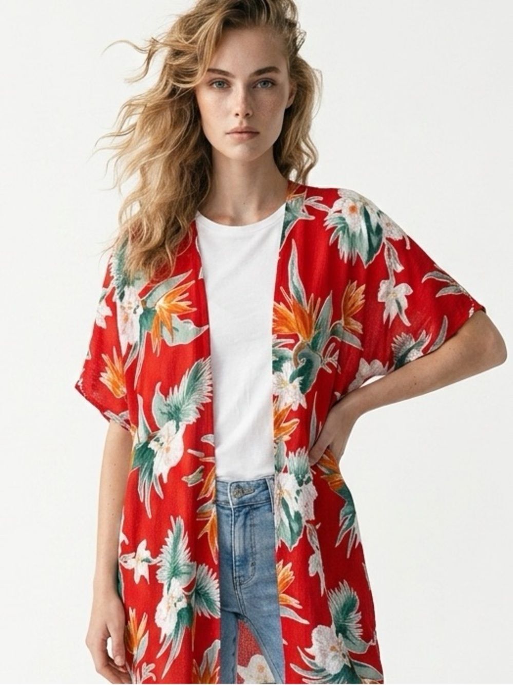 DO EVERYTHING IN LOVE | Red Orange Short Sleeve Tropical Kimono One Size
